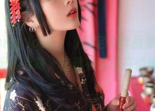 这个Jang Joo(장주)的定阅作品集，最新照片耐人寻味，仿佛有故事在悄悄说…